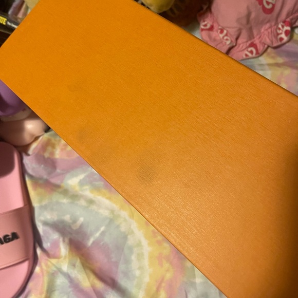 Louis Vuitton Runners - Picture 6 of 7